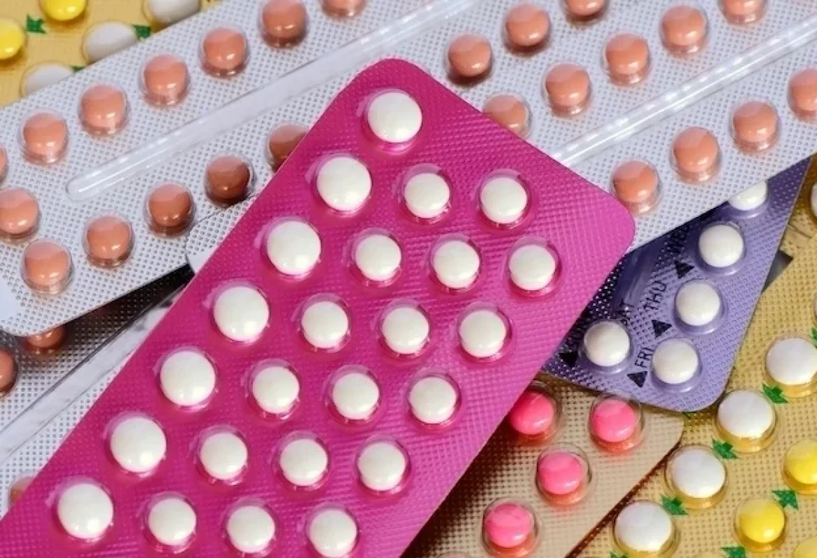 Emendar cartela de anticoncepcional faz mal?